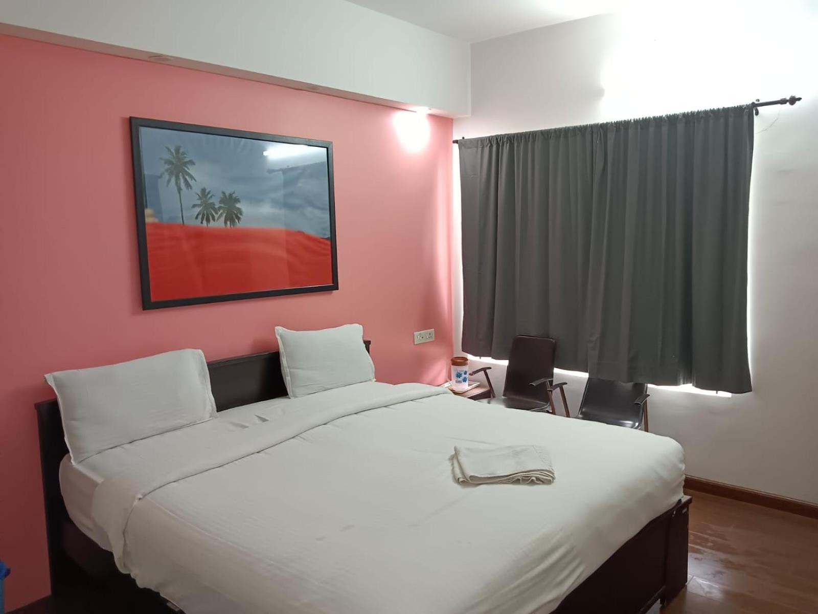 Savi'S Home Stay อูตี ภายนอก รูปภาพ